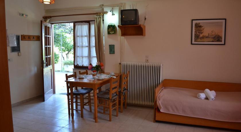 Dimitras House Apartment ปาราลีอออัสตรอช ห้อง รูปภาพ