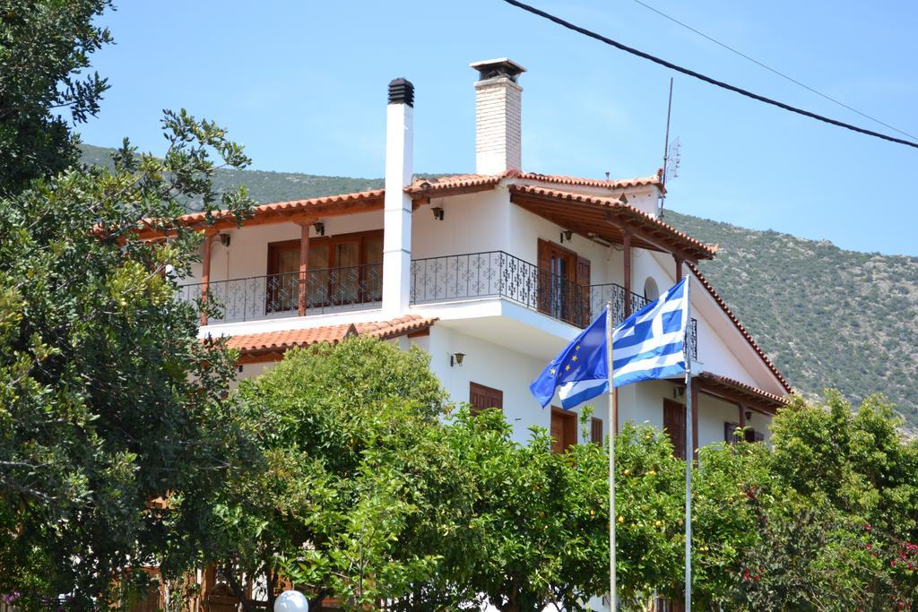 Dimitras House Apartment ปาราลีอออัสตรอช ภายนอก รูปภาพ