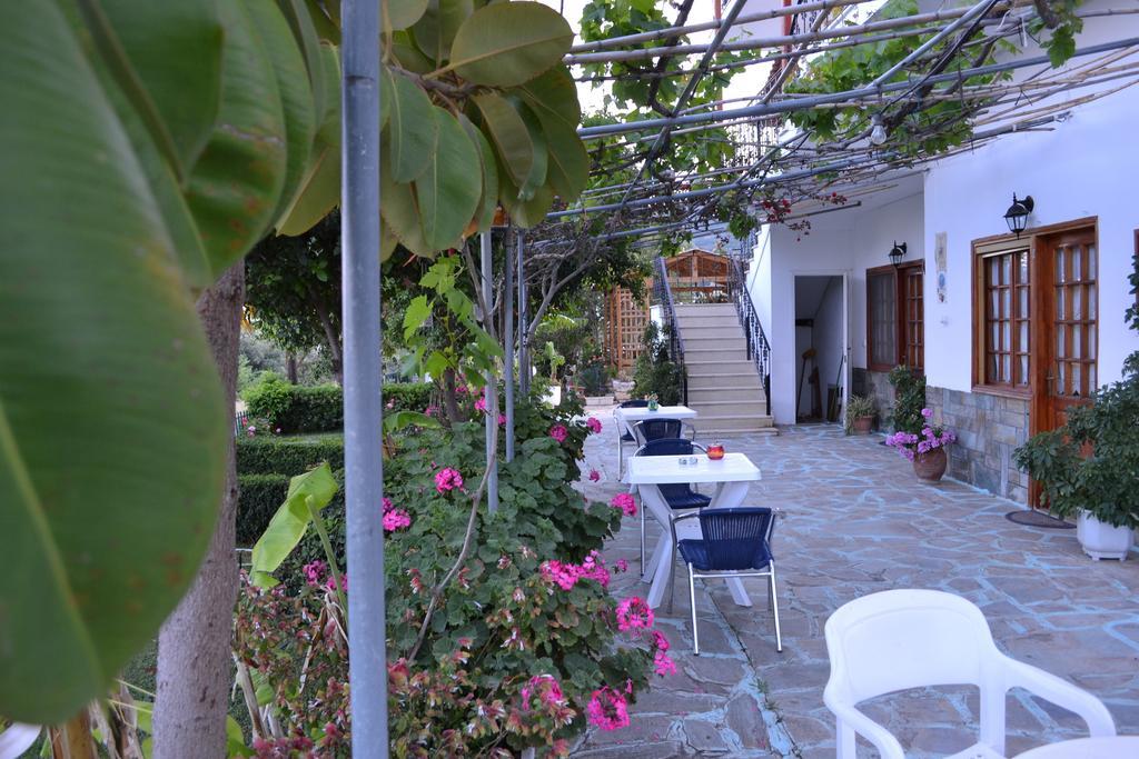 Dimitras House Apartment ปาราลีอออัสตรอช ภายนอก รูปภาพ
