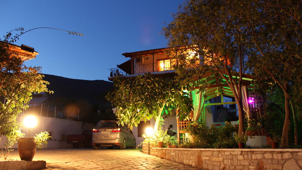 Dimitras House Apartment ปาราลีอออัสตรอช ภายนอก รูปภาพ